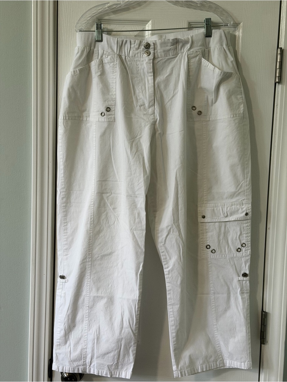 Onque Woman‎ White Button-Front Top
